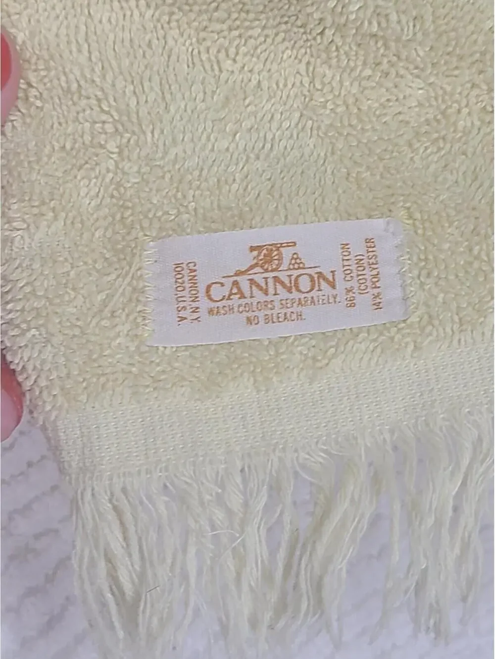 Vtg 70s Cannon Bath Towel Yellow Roses 100% Cotton Brown Tan Retro Rare Bathroom